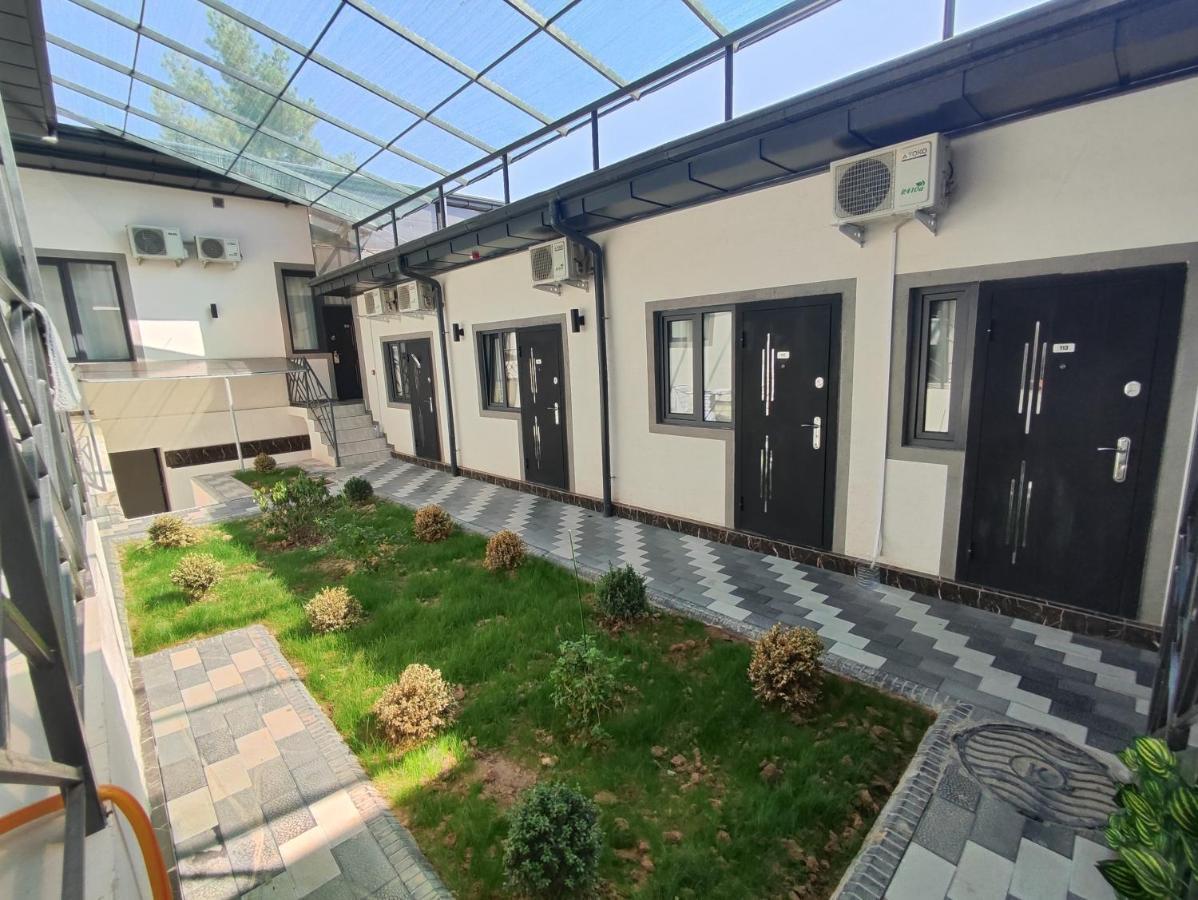Hotel Sevinch Tashkent Bagian luar foto