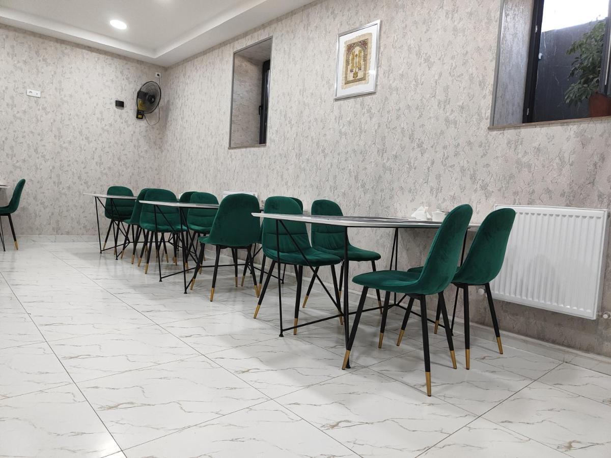 Hotel Sevinch Tashkent Bagian luar foto