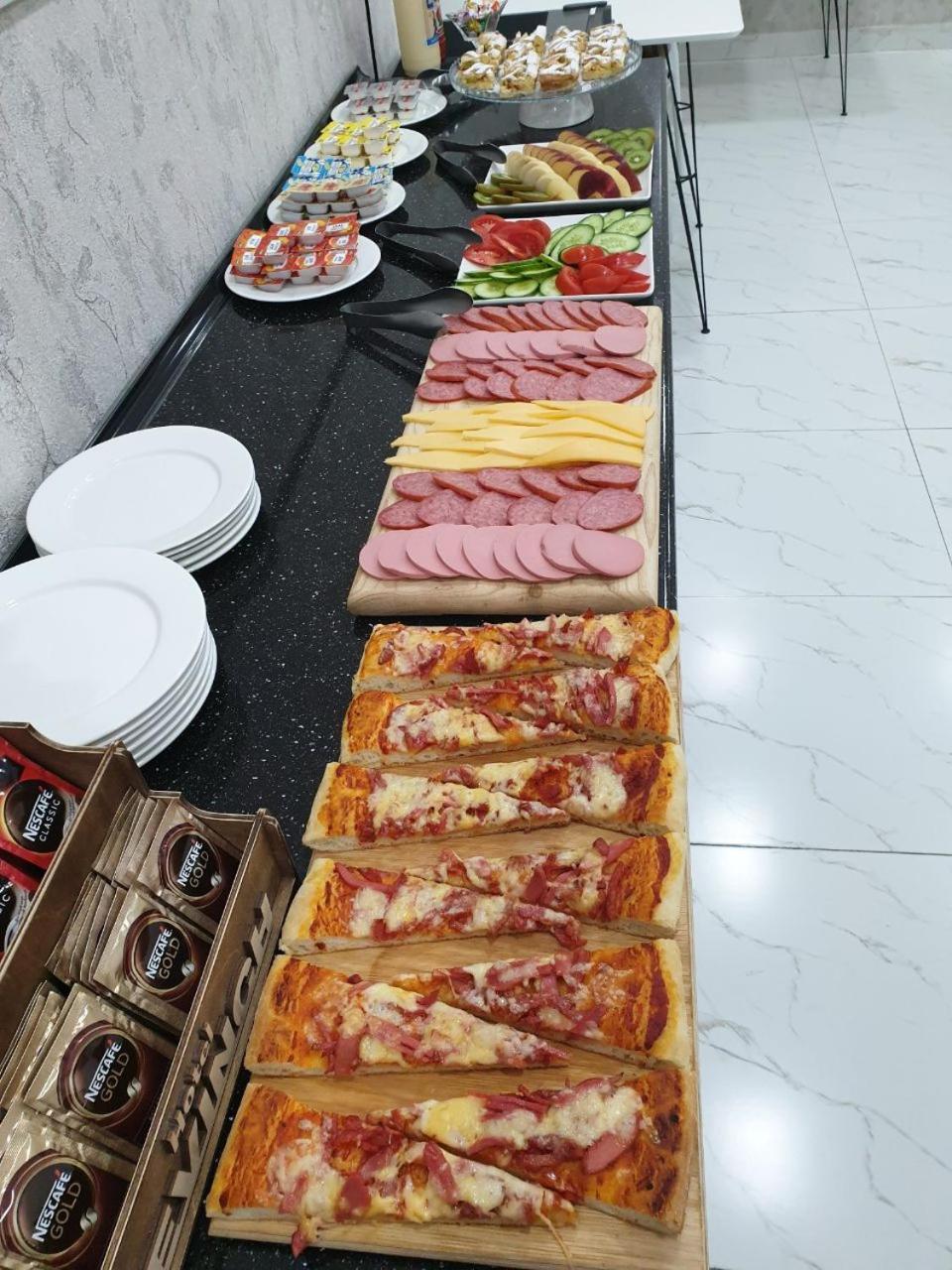 Hotel Sevinch Tashkent Bagian luar foto