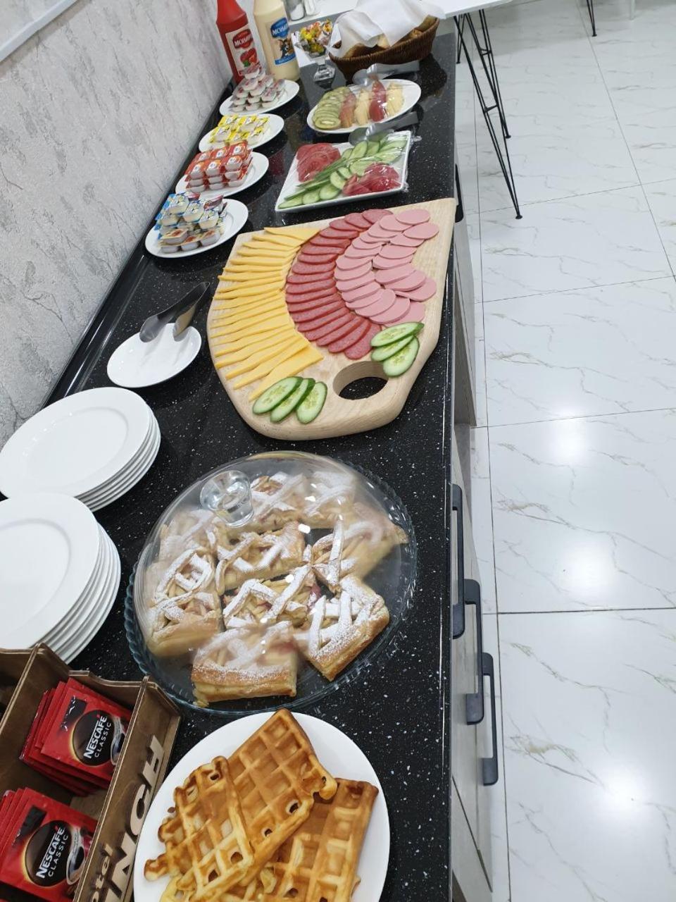 Hotel Sevinch Tashkent Bagian luar foto